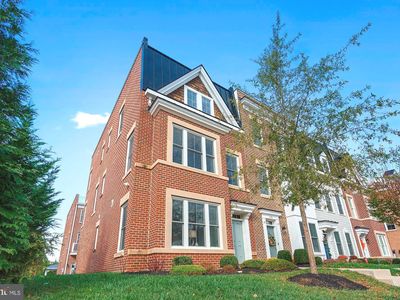 107 Locust St Sw, Vienna, VA, 22180