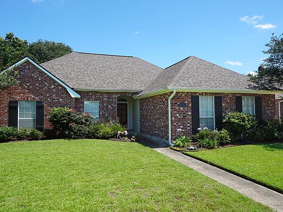 2nd image of 107 Cornish Pl