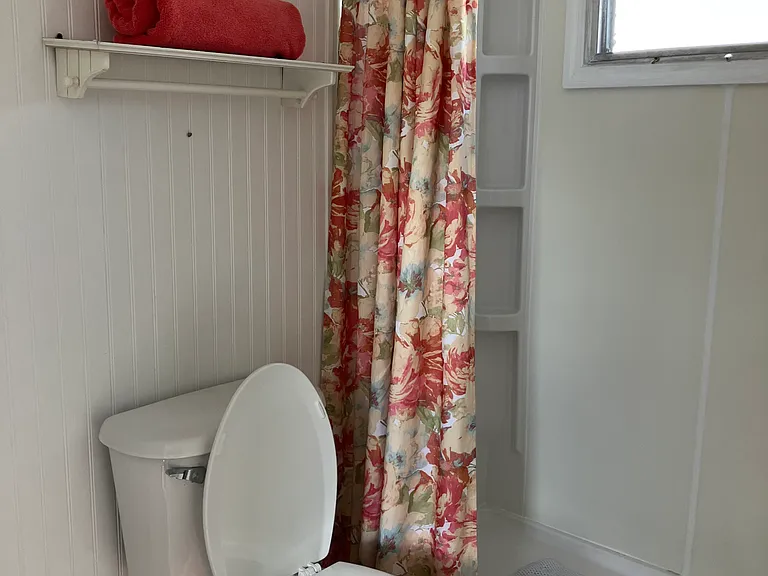 4427 Calm Harbor St — Photo 11