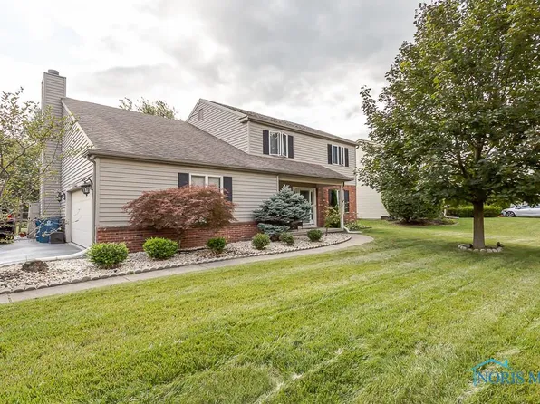 6025 Grainfield Dr, Sylvania, OH 43560