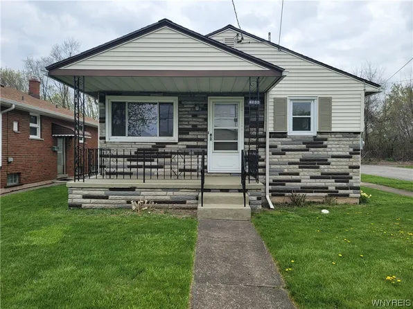 2966 Seneca Ave, Niagara Falls, NY 14305