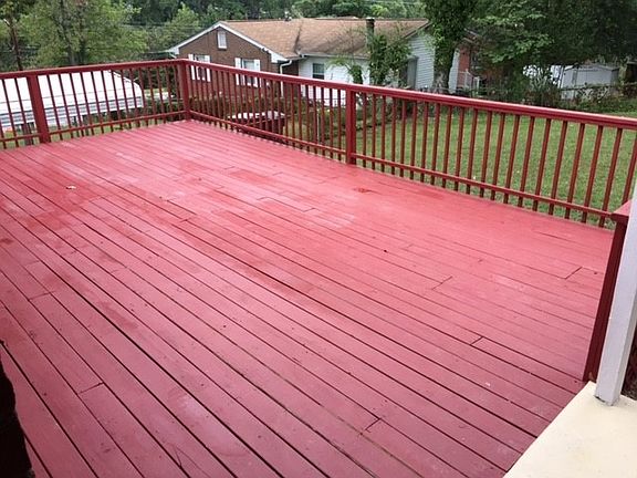 Large Rear Deck