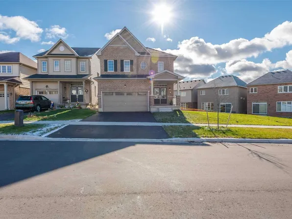 55 Tilbury St, Woolwich, ON N0B 1M0