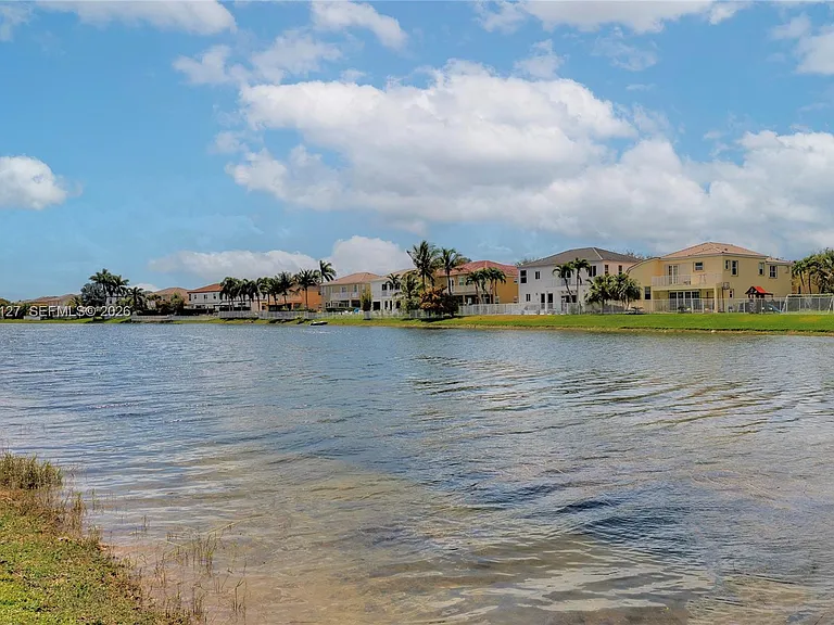 4904 SW 166th Ave — Photo 33