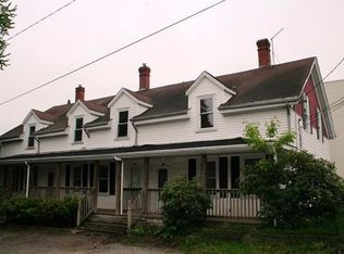 18 Park Way, Manville, RI 02838