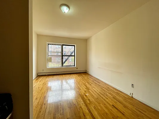 Rented by Building Equity Real Estate LLC | media 6