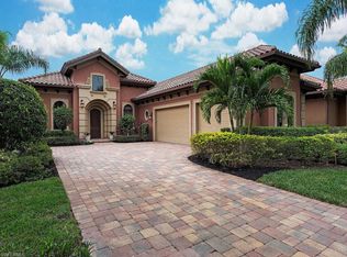 7296 Lantana Cir, Naples, FL 34119