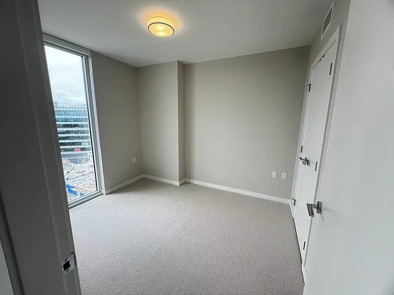 498 W 41st Ave — Photo 20