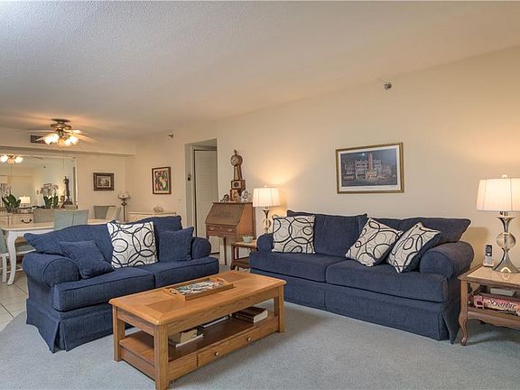 3rd image of 200 Hoffman Ave APT 105