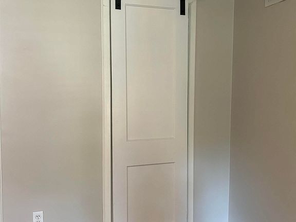 5th image of 600 University Rdg APT 26