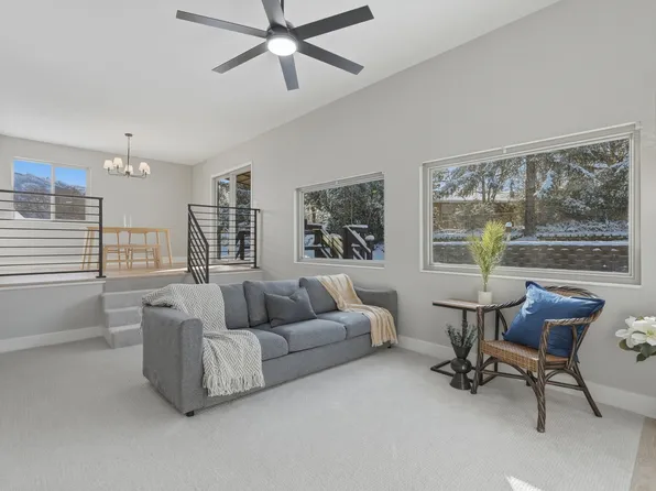 403 Highland Dr, Riverdale, UT 84405