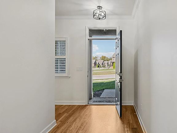 3rd image of 2002 Virgle Cir