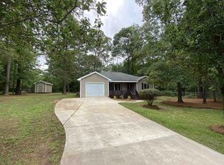 105 Lakeside Dr, Warner Robins, GA 31088