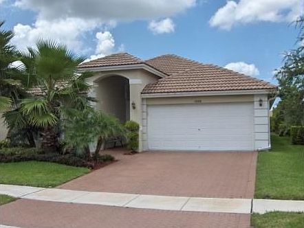 1st image of 5688 Fountains Dr S