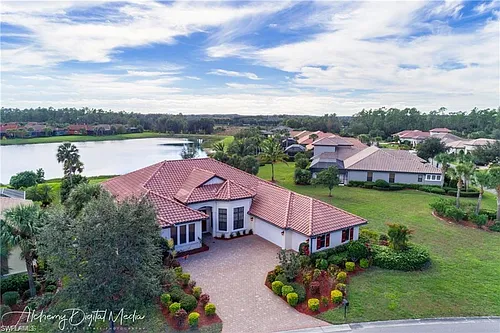 12501 Fairmont Dr Photo 1