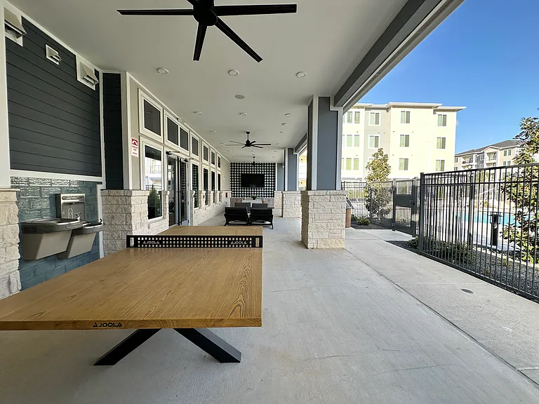 Dee Gabriel Collins Rd — Photo 32