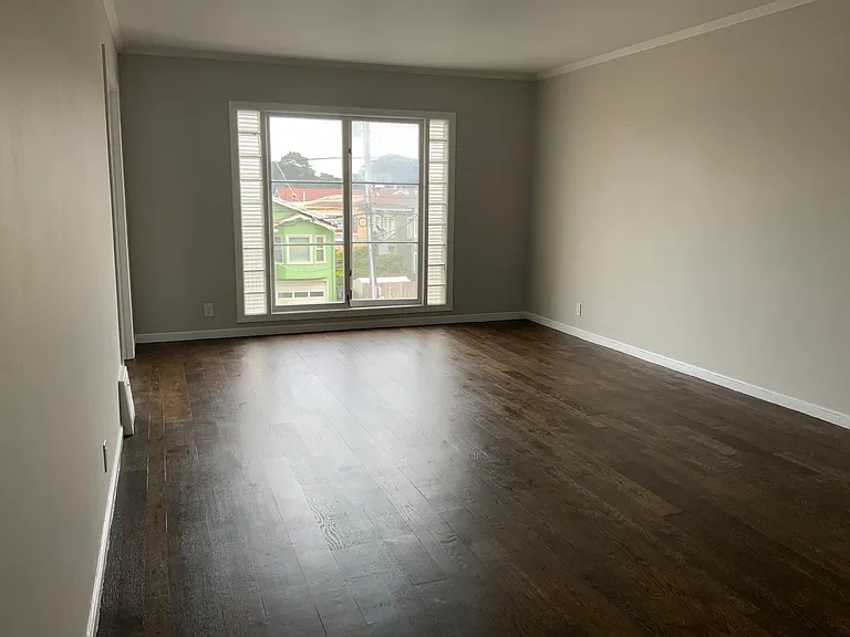 2929 Irving St — Photo 3