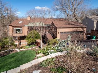 519 Rotherwood Ct, Saint Louis, MO