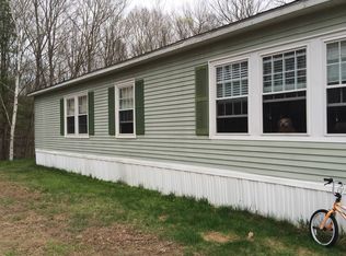 240 Redwood Rd, Loudon, NH 03307