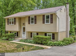 5240 Bayside Rd, Chesapeake Beach, MD 20732