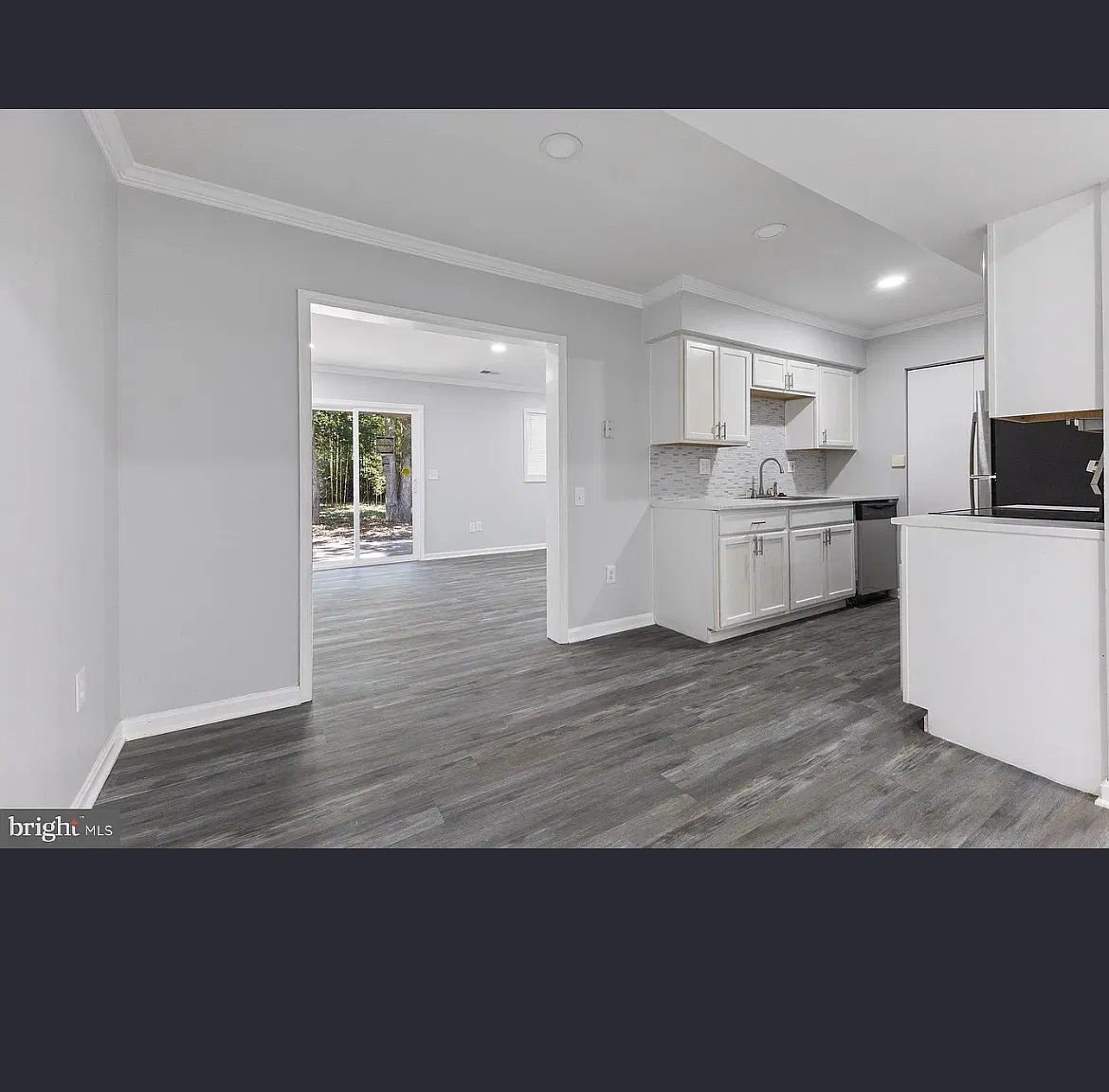 4 bed, 1569 sqft, $2,500 — Photo 4