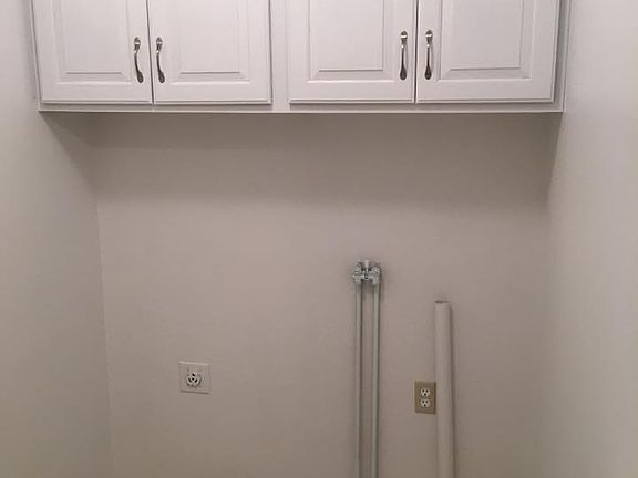 Main level Laundry room