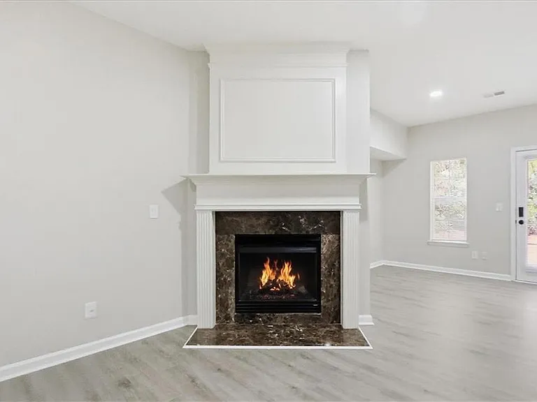 5630 Lawley Dr — Photo 10