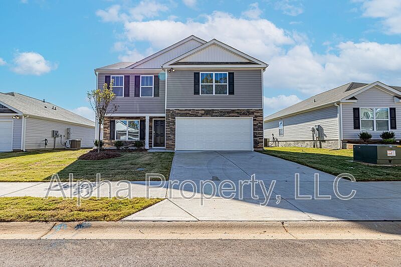 1st image of 816 Wolverine Ln