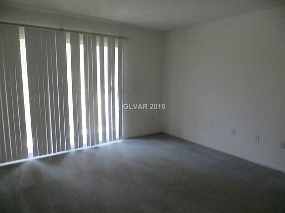 4th image of 5710 E Tropicana Ave Unit 1127