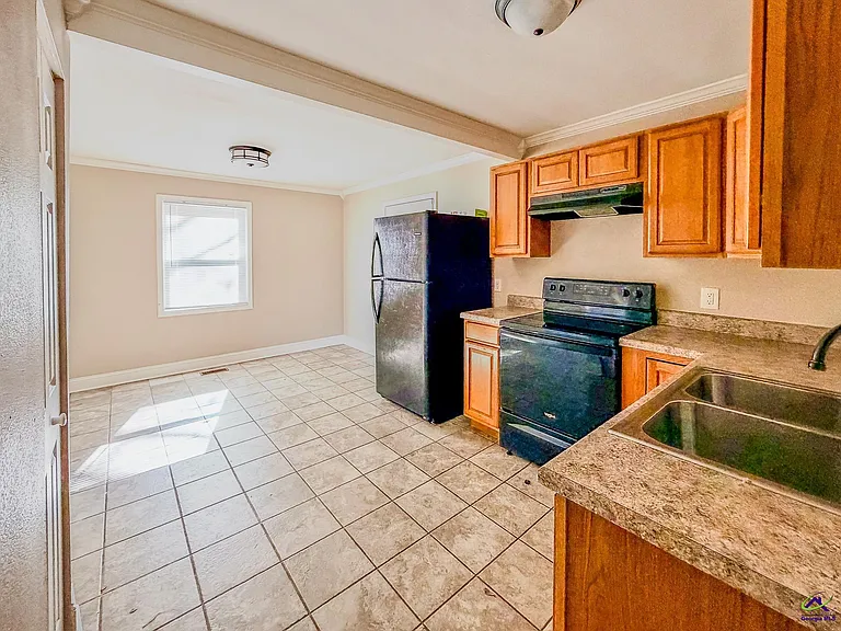 607 McArthur Blvd — Photo 7