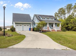 107 Scouts Bend Rd, Beaufort, NC 28516