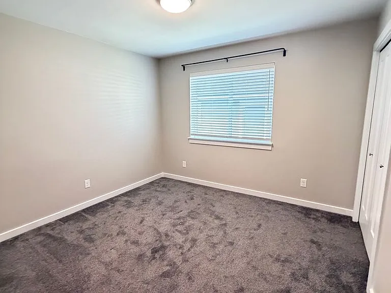 123 E 9th Ave #18 — Photo 10