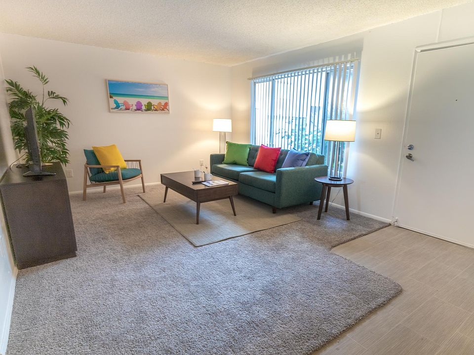 Crescent Gardens 4881 Rolando Ct San Diego CA Zillow