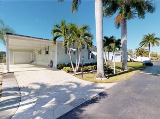 30 Covey Ln, Naples, FL 34114