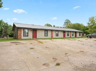 11640 Amy Ave, Rogers, AR 72756