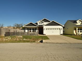 505 Betchan St, Lake Dallas, TX 75065