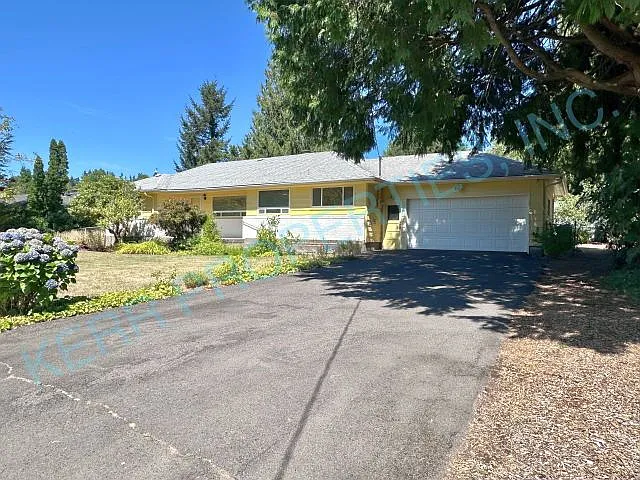 15418 SE Meadowlark Ln — Photo 1