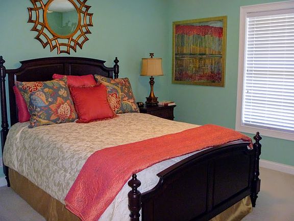 2ND Floor Bedroom (1 of 4)