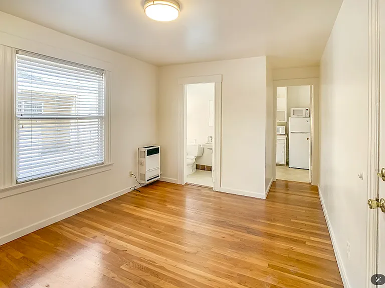2427 Durant Ave #6 — Photo 5