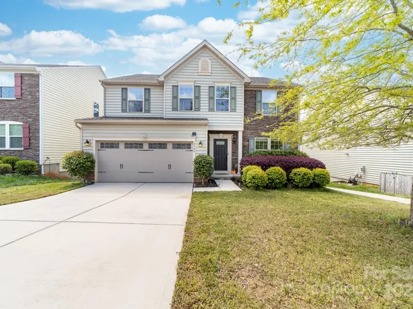 6702 Carradale Way, Charlotte, NC 28278
