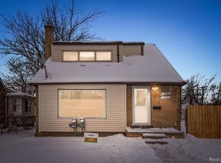 19357 Kelly Rd, Harper Woods, MI 48225