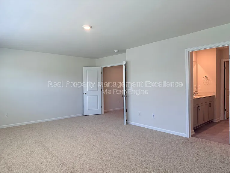 810 Old Tarboro Rd — Photo 15