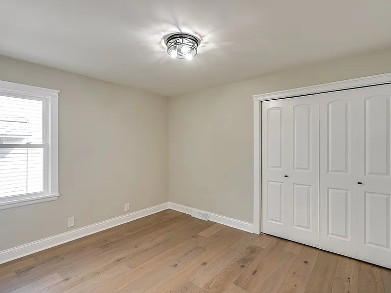 23914 Edgehill Dr — Photo 34