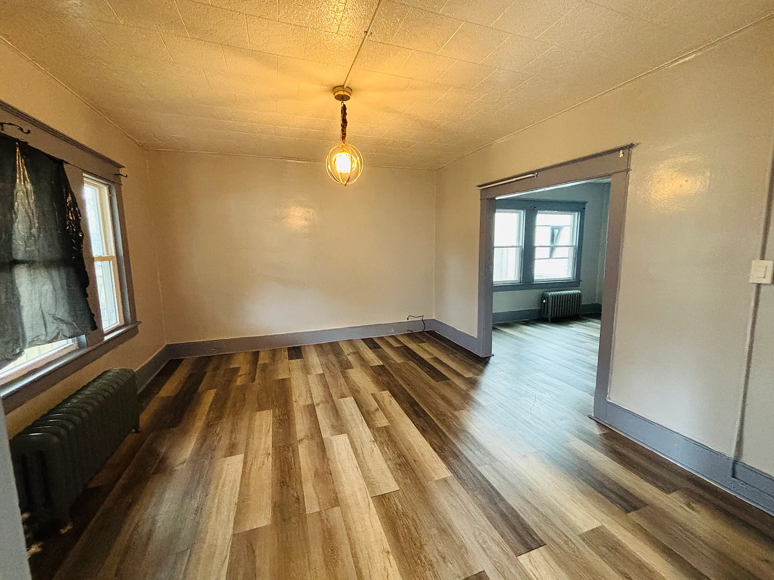 703 Moosic St — Photo 4