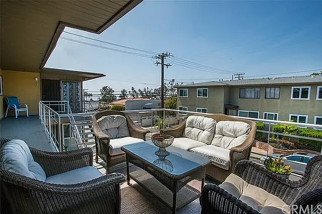 287 Jasmine St #2 — Photo 6