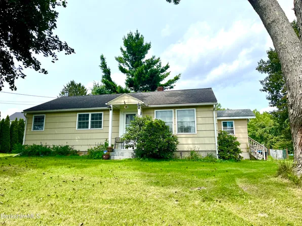 73 Tanner St, Pittsfield, MA 01201
