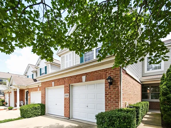 2505 Camberley Cir #3-813, Westchester, IL 60154
