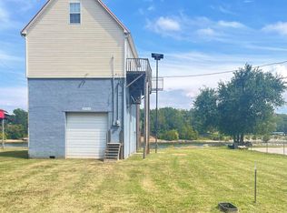 3545 Catfish Ln, Crump, TN 38327