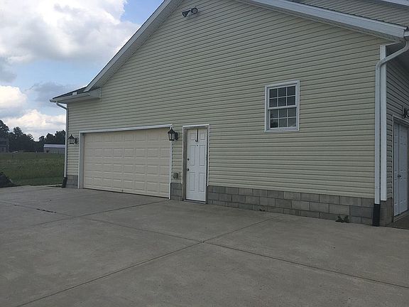 Over-sized two car garage