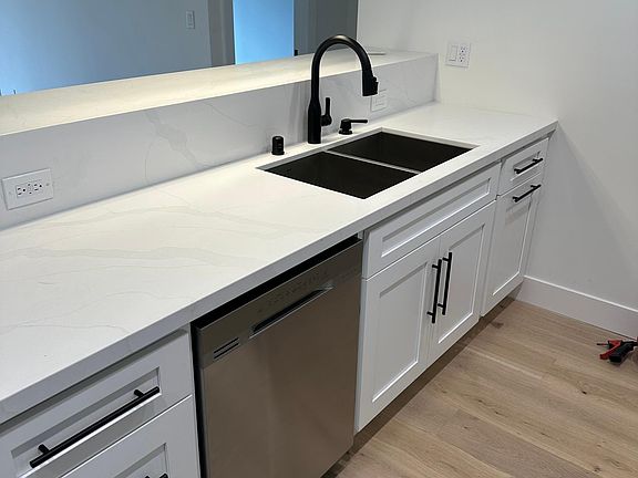 3rd image of 11640 Woodbridge St APT 306